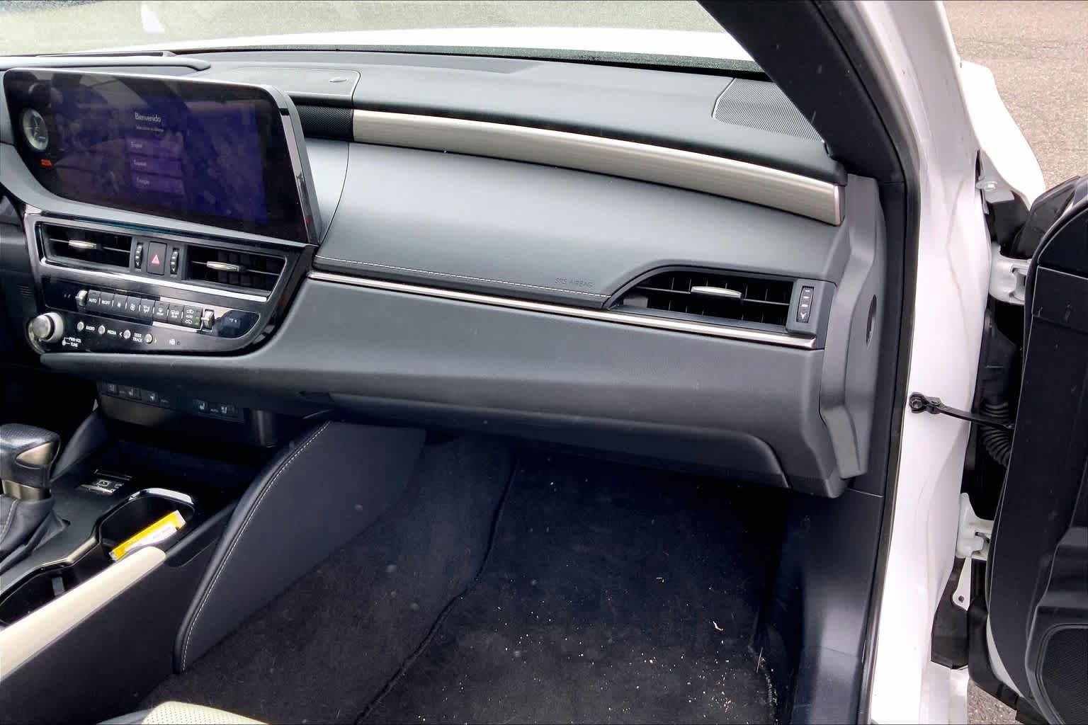 Used 2023 Lexus ES 350 F Sport w/ Accessory Package (Z2) FWD image 19