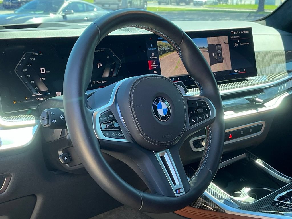 Used 2026 BMW X7 M60i AWD/4WD image 17