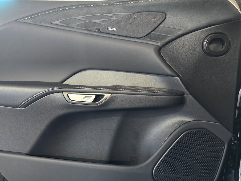 New 2025 Lexus RX 450h AWD w/ Luxury Package image 12