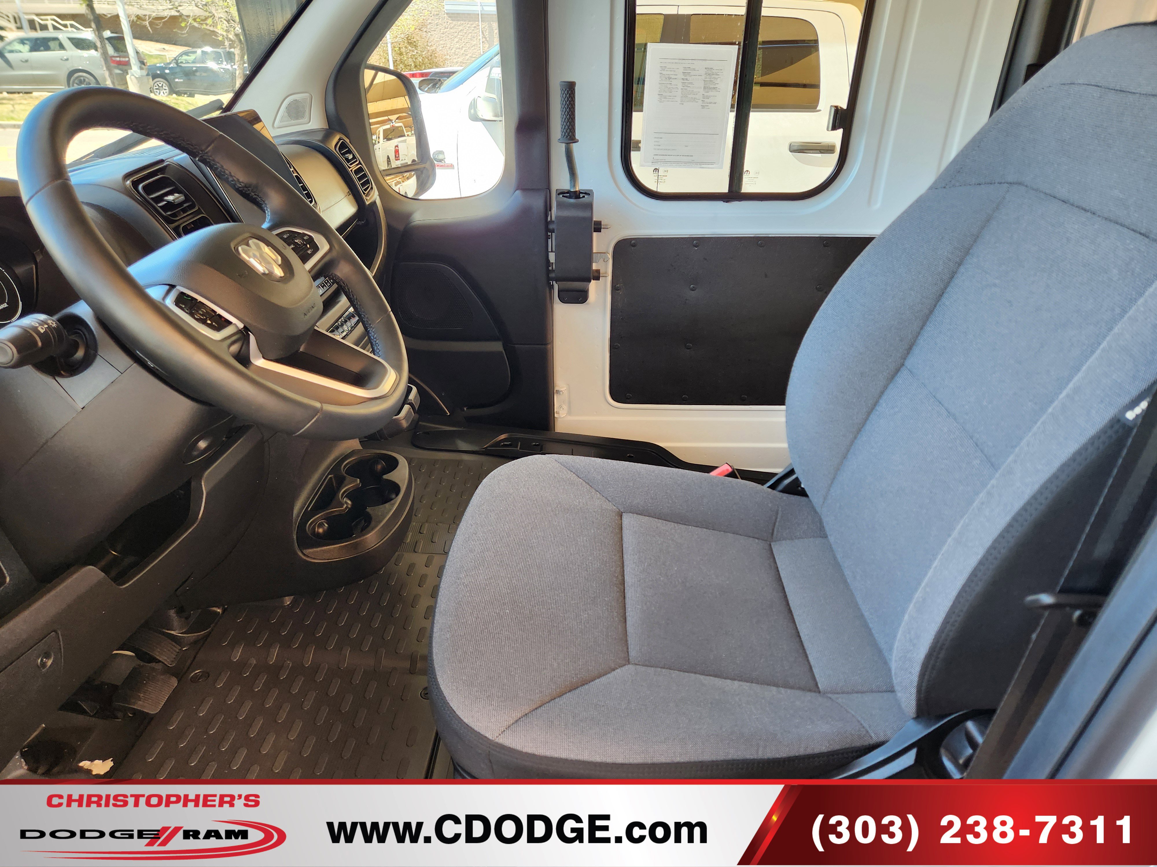 Used 2024 RAM ProMaster 3500 w/ Delivery Van Package FWD image 14
