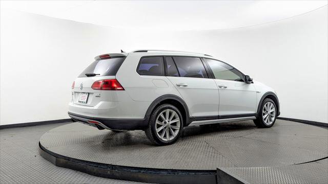 Used 2017 Volkswagen Golf Alltrack SEL image 8