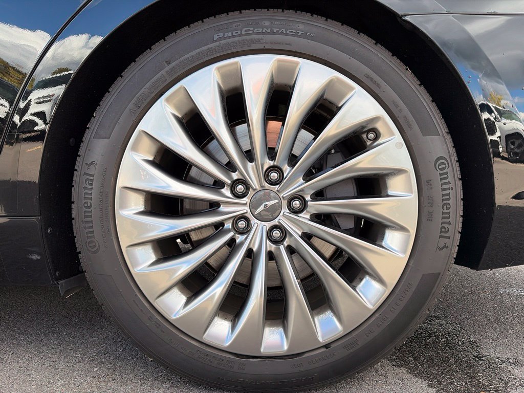 Used 2017 Genesis G90 3.3T Premium AWD/4WD image 22