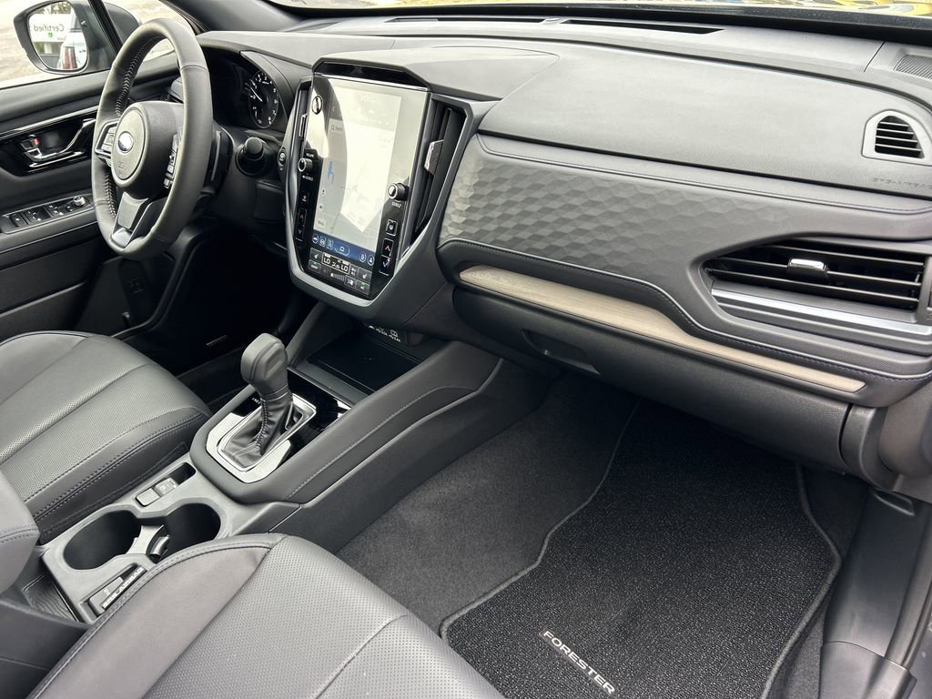 Certified 2025 Subaru Forester Limited image 13