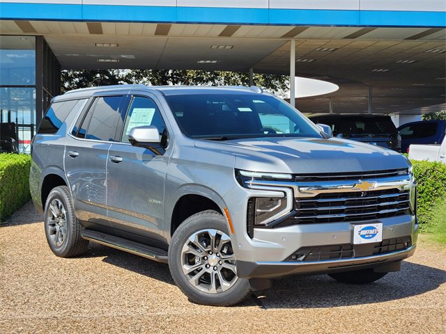 New 2026 Chevrolet Tahoe LT image 2