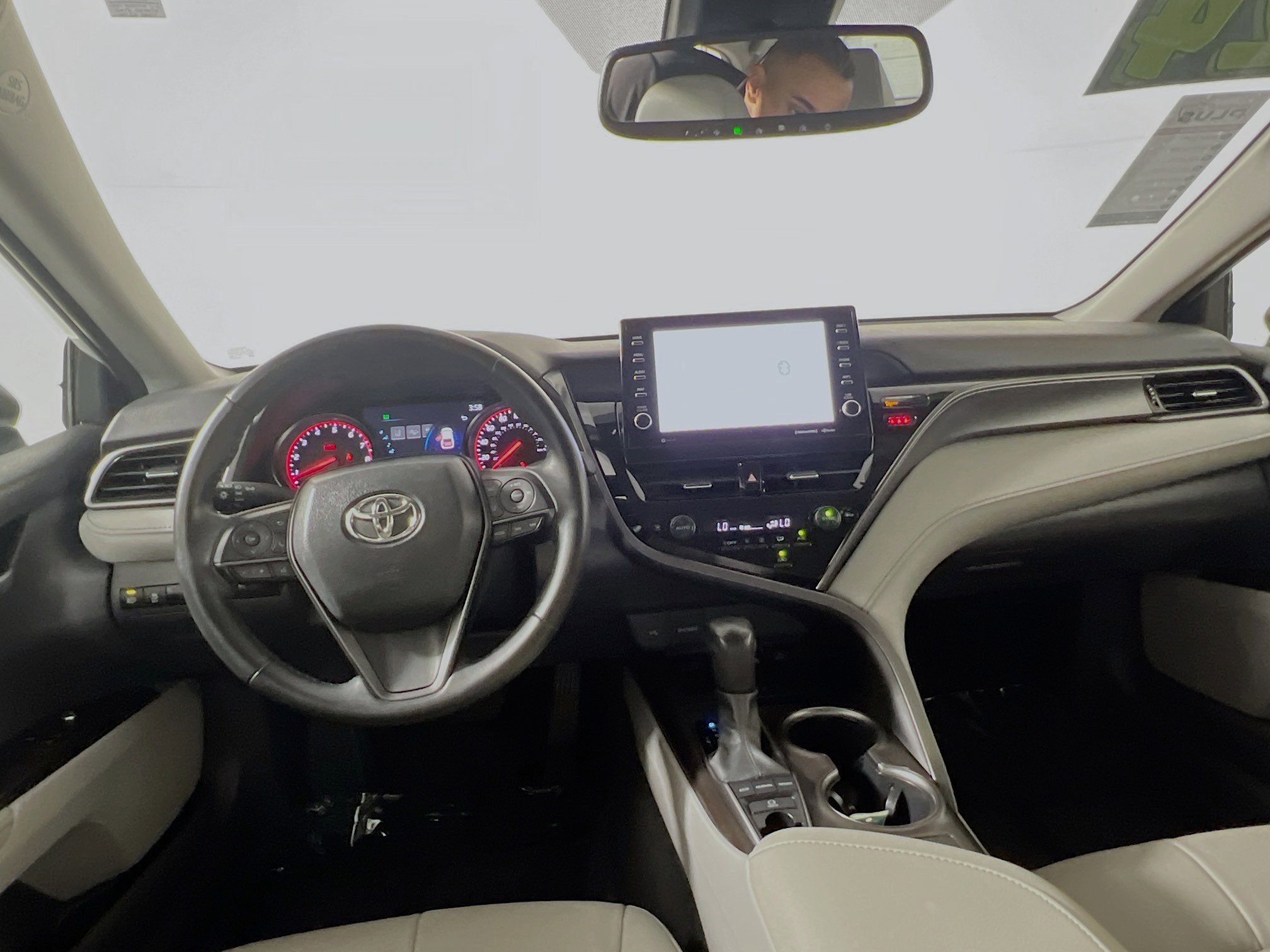 Used 2024 Toyota Camry XSE image 30