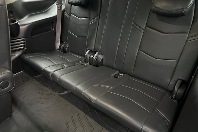 Used 2017 Cadillac Escalade Premium Luxury image 15