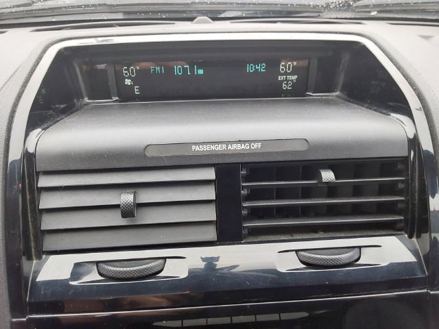 Used 2011 Ford Escape Limited AWD/4WD image 25