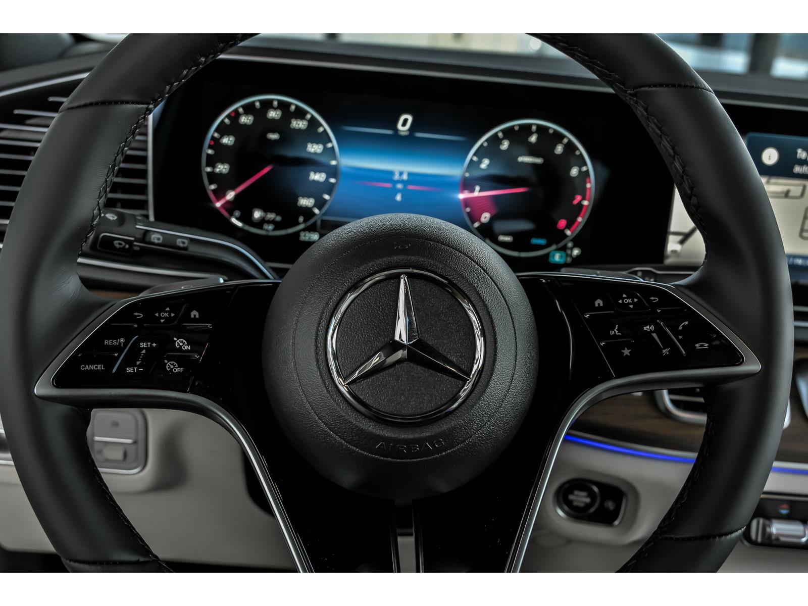 Certified 2026 Mercedes-Benz GLE 350 4MATIC image 14