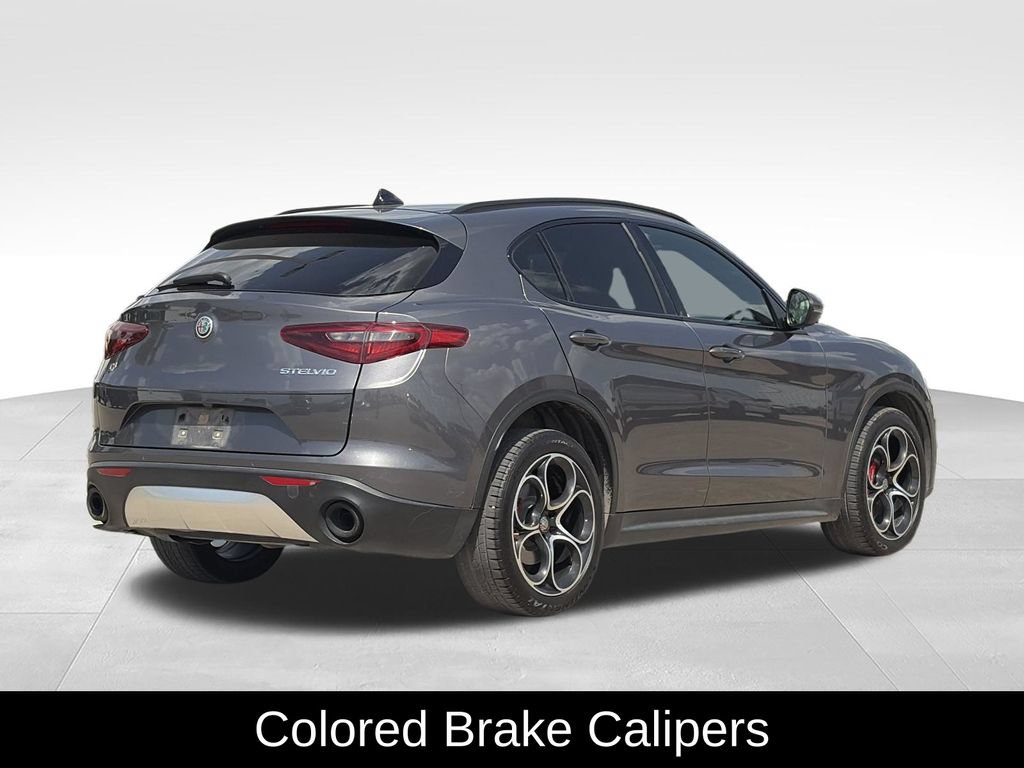 Used 2018 Alfa Romeo Stelvio Ti Sport AWD/4WD image 10