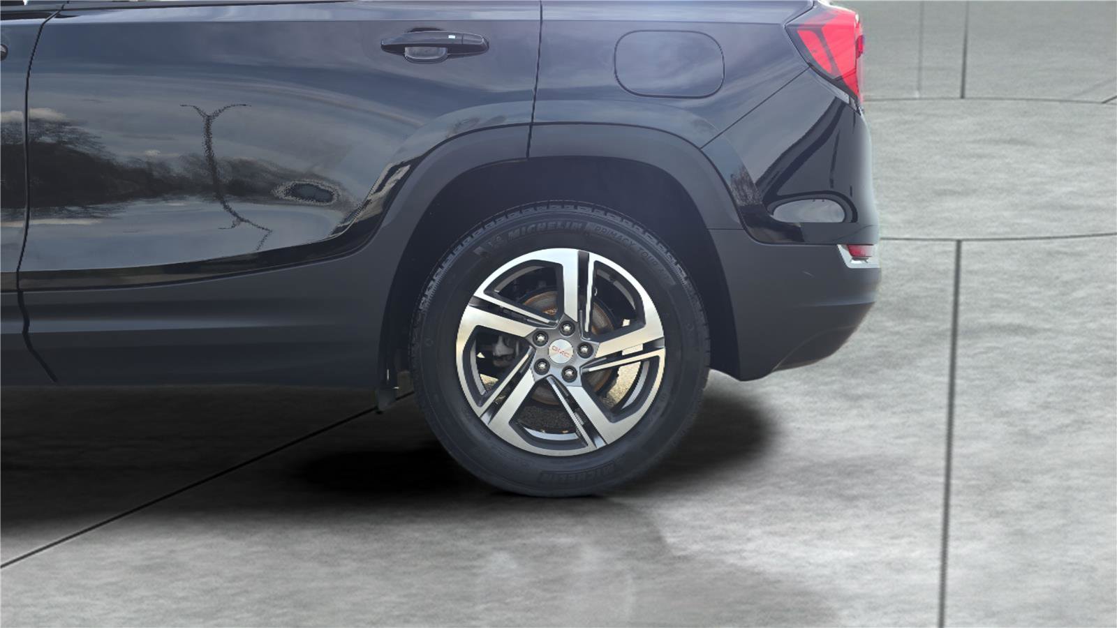 Used 2020 GMC Terrain SLT w/ Preferred Package image 12