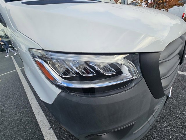 New 2024 Mercedes-Benz eSprinter 170 Cargo image 7