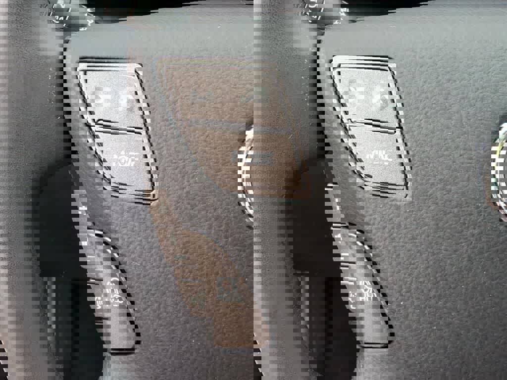 Used 2010 Lexus LS 460 image 18