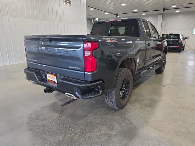 Used 2019 Chevrolet Silverado 1500 Custom Trail Boss w/ Custom Convenience Package AWD/4WD image 8