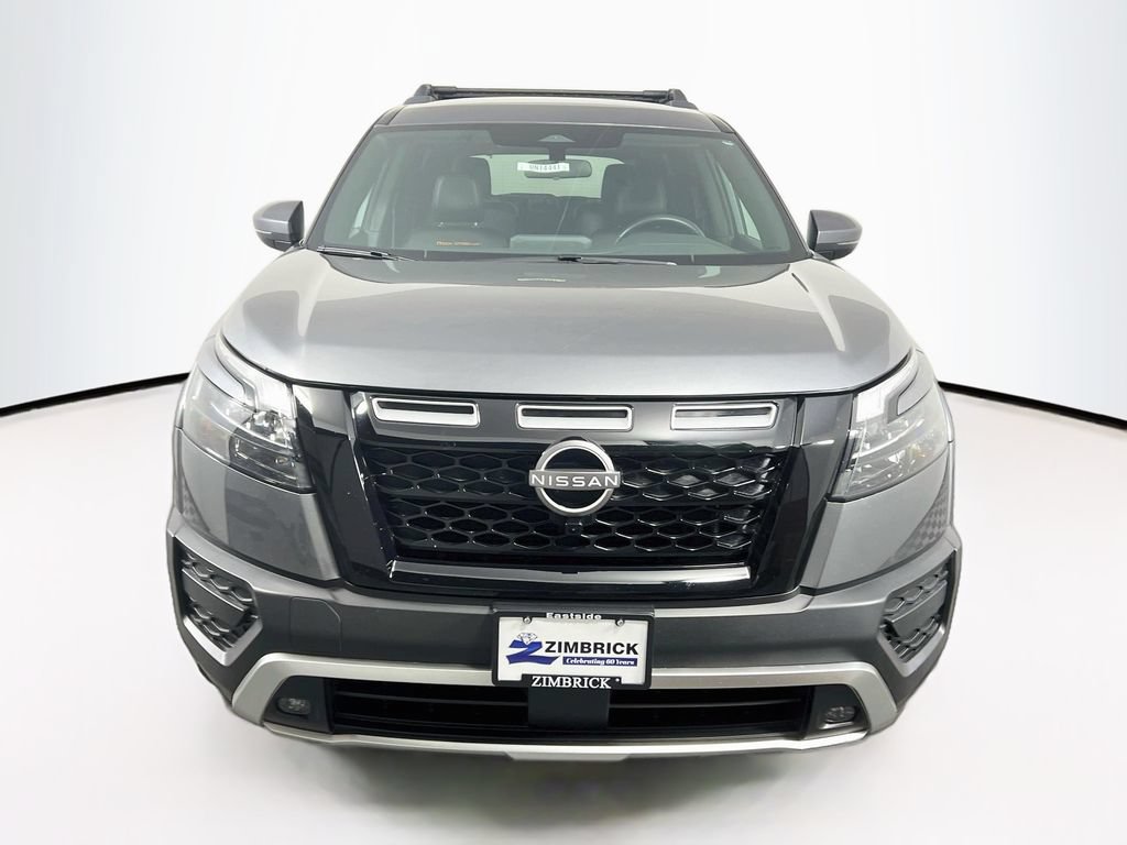 Used 2024 Nissan Pathfinder Rock Creek AWD/4WD image 2