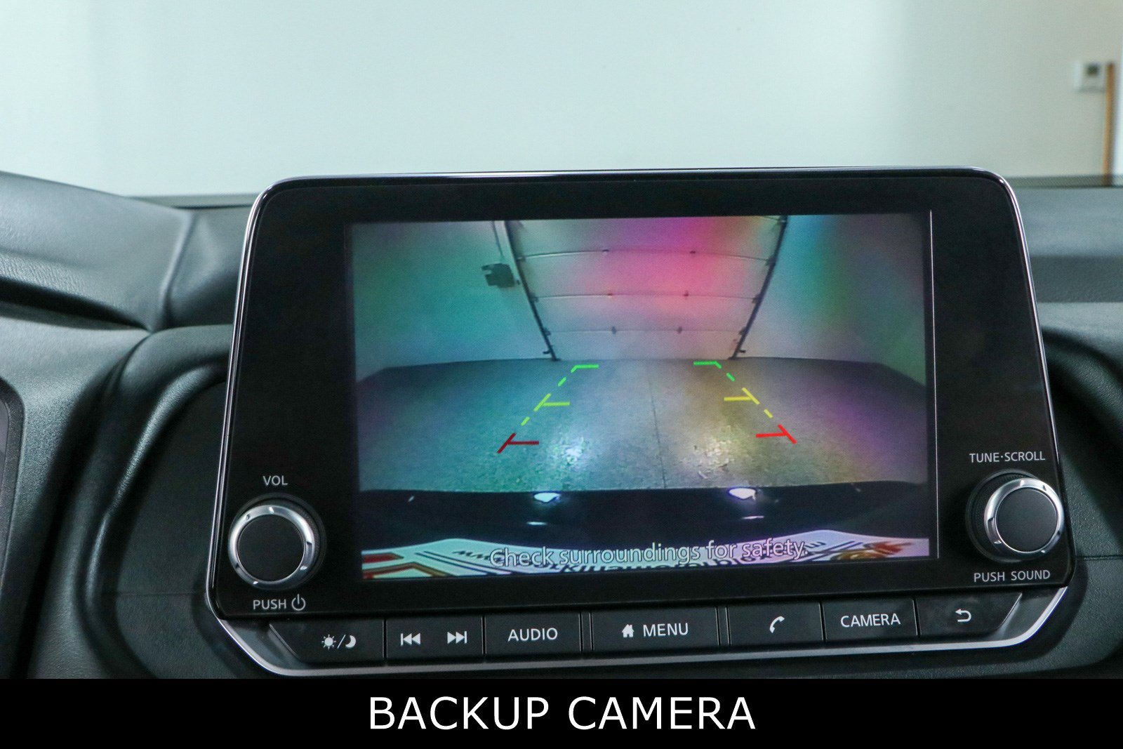 Used 2024 Nissan Rogue SV FWD image 18