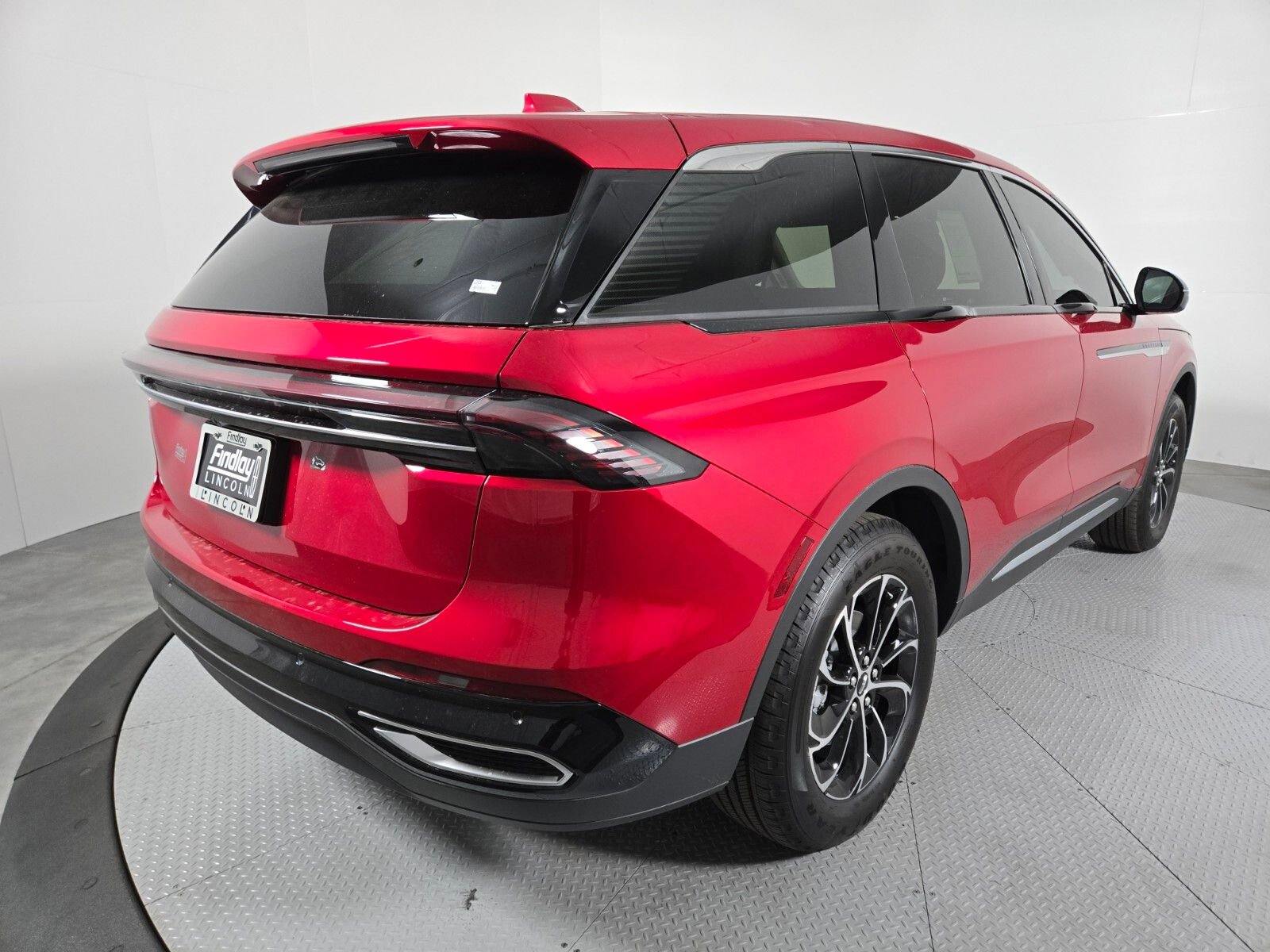 New 2026 Lincoln Nautilus Premier image 4