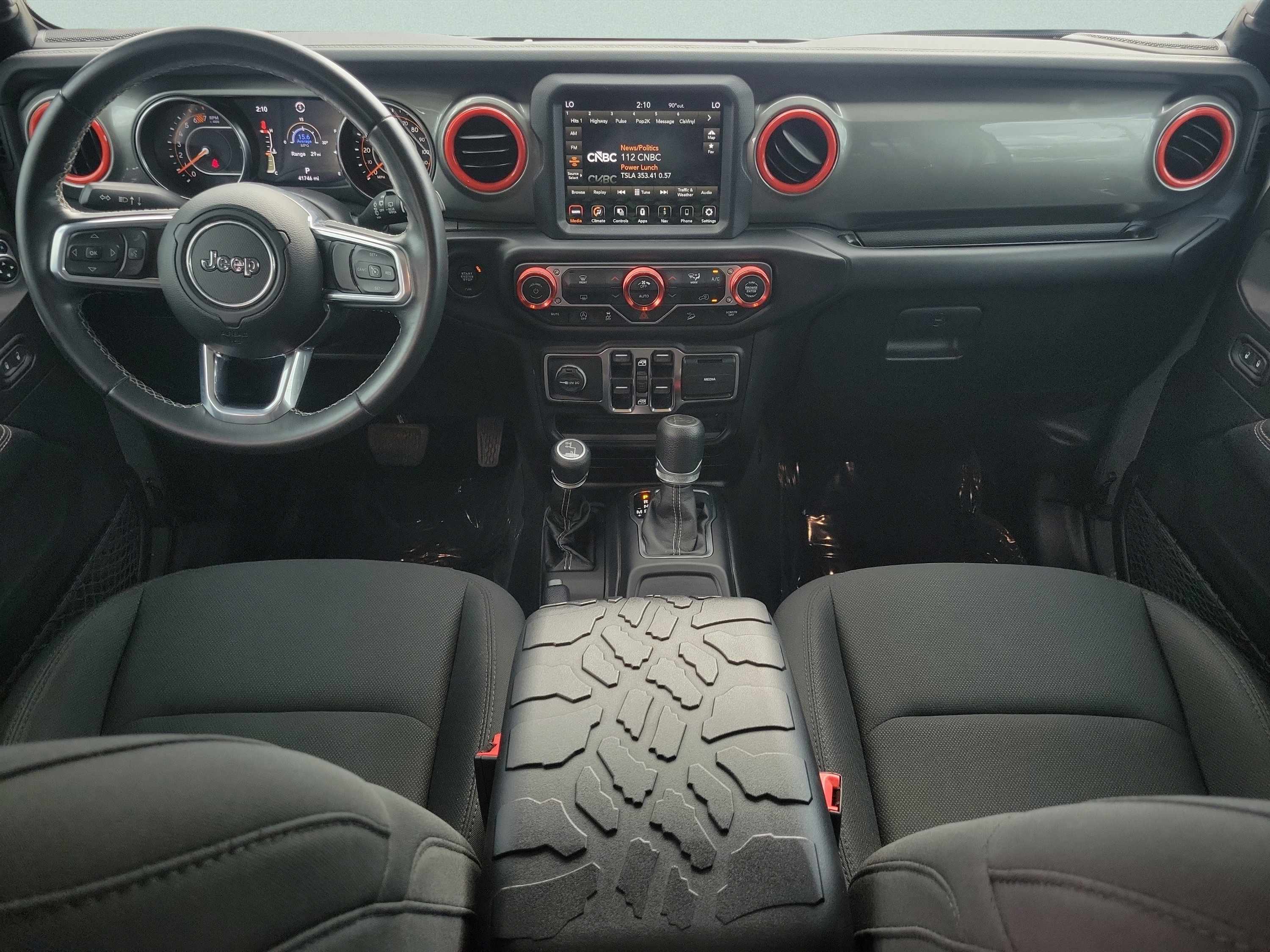 Used 2020 Jeep Wrangler Unlimited Sahara AWD/4WD image 11