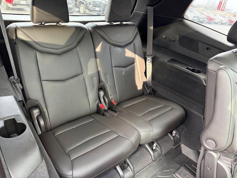 Used 2023 Cadillac XT6 Sport w/ Technology Package image 10