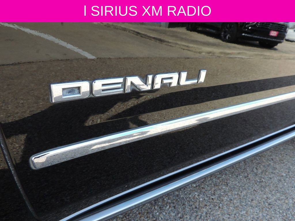 Used 2018 GMC Yukon Denali w/ Open Road Package AWD/4WD image 11