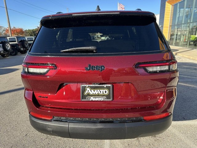 New 2025 Jeep Grand Cherokee L Altitude image 7