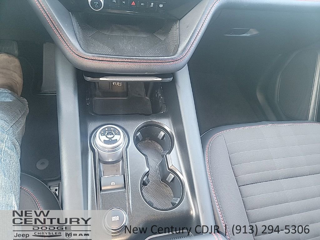 Used 2025 Ford Explorer ST-Line AWD/4WD image 12