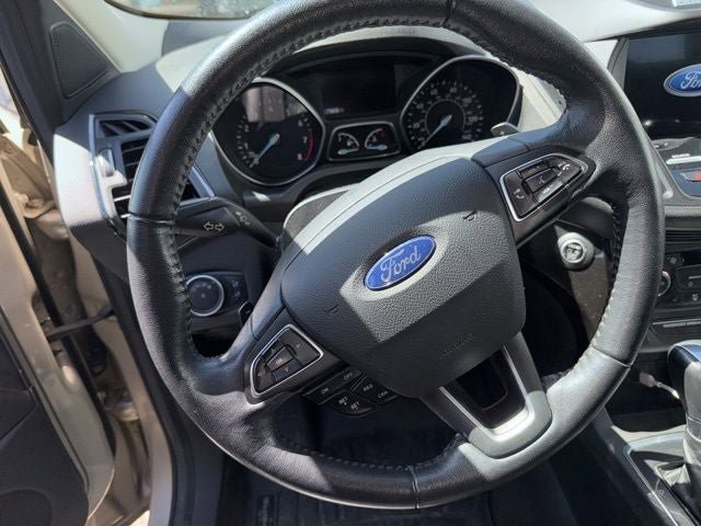 Used 2017 Ford Escape Titanium FWD image 8