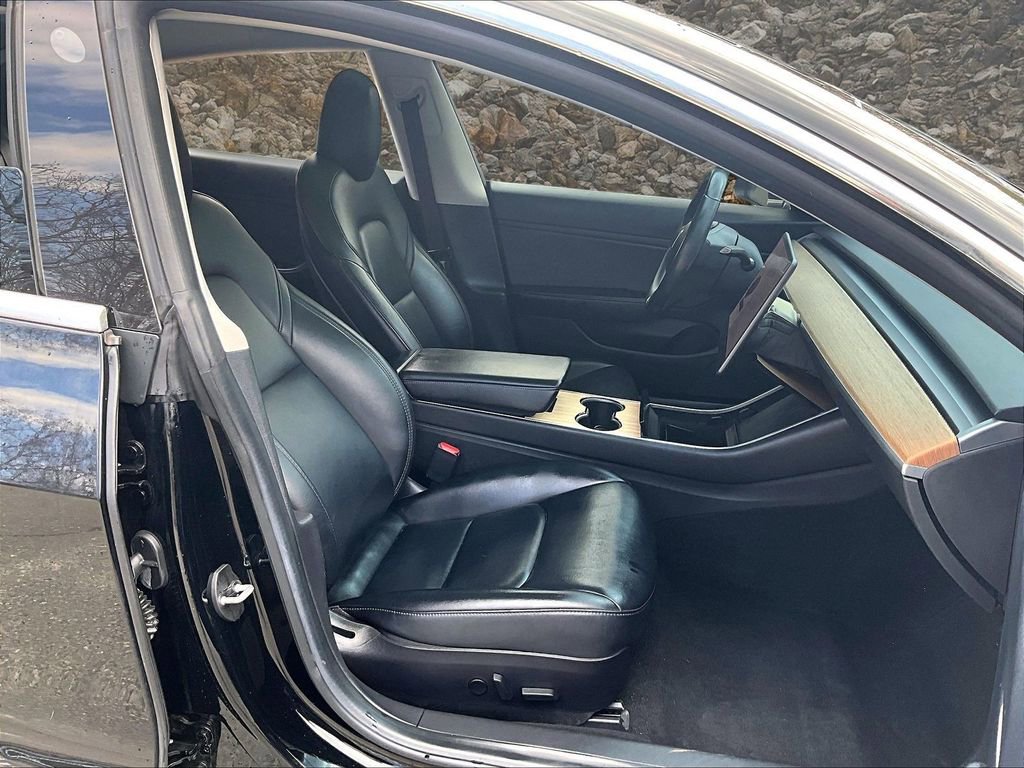Used 2018 Tesla Model 3 Long Range image 7