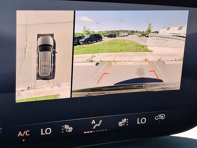 Used 2026 Buick Enclave Preferred AWD/4WD image 14