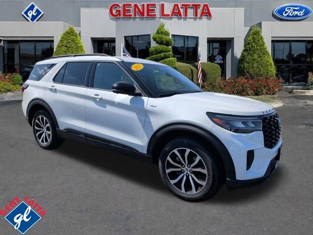 Used 2025 Ford Explorer ST-Line