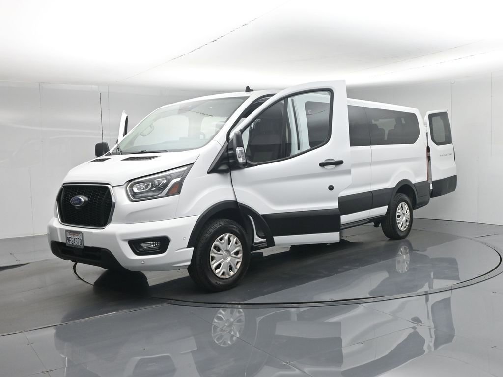 Used 2023 Ford Transit 350 XLT image 31