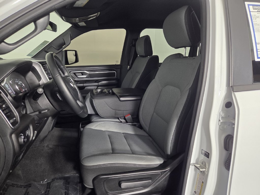Used 2023 RAM 1500 Big Horn AWD/4WD image 11