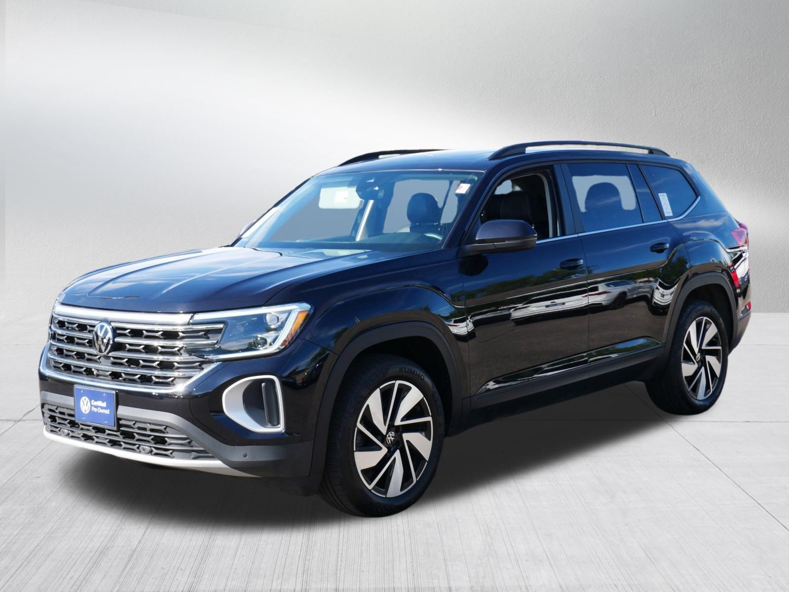 Certified 2024 Volkswagen Atlas SE AWD/4WD image 3