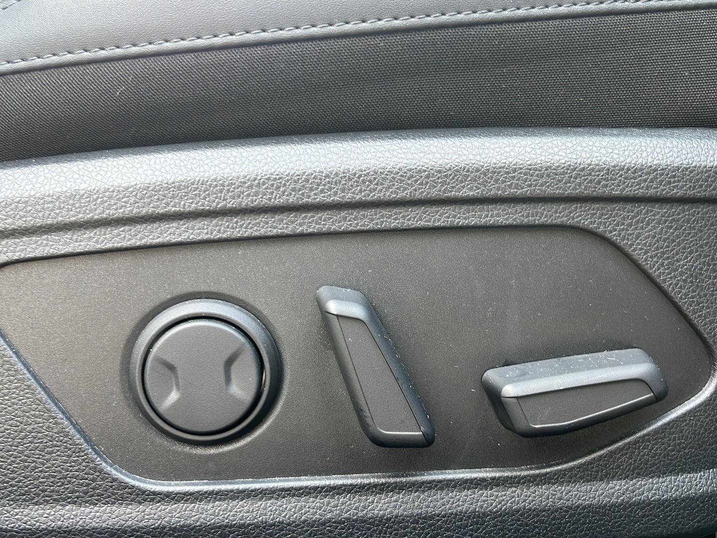 Used 2025 Kia K5 EX image 28