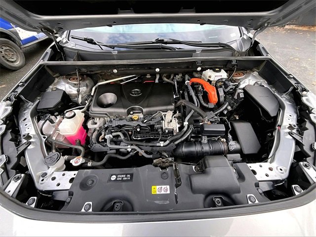 Used 2019 Toyota RAV4 XLE image 10