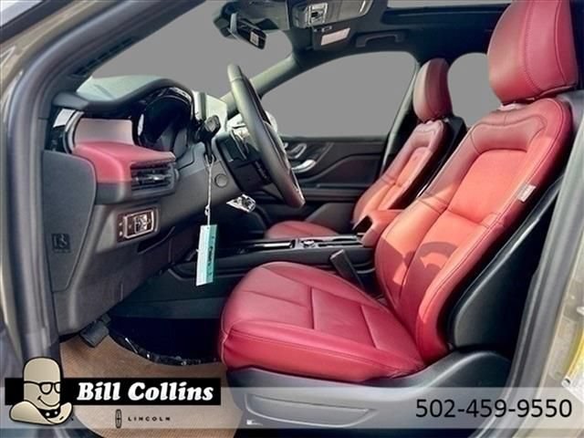 New 2025 Lincoln Corsair Grand Touring w/ Equipment Group 301A AWD/4WD image 8