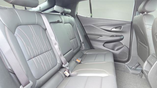 New 2026 Buick Envista Avenir image 20