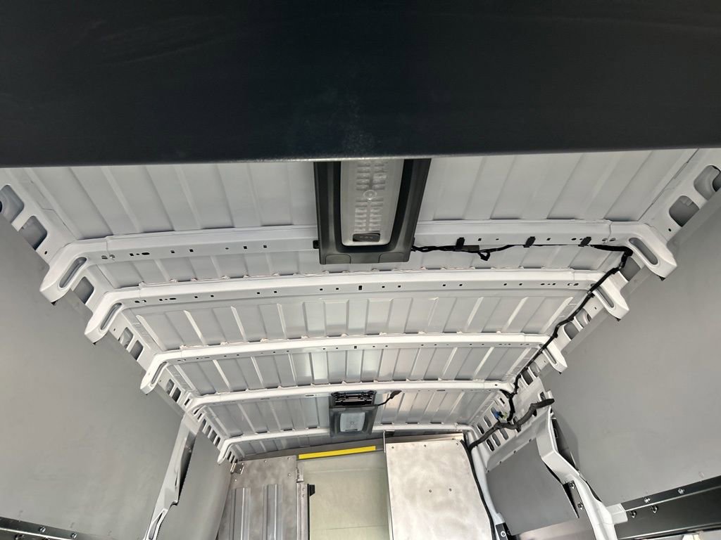 Used 2024 RAM ProMaster 3500 w/ Delivery Van Package image 31