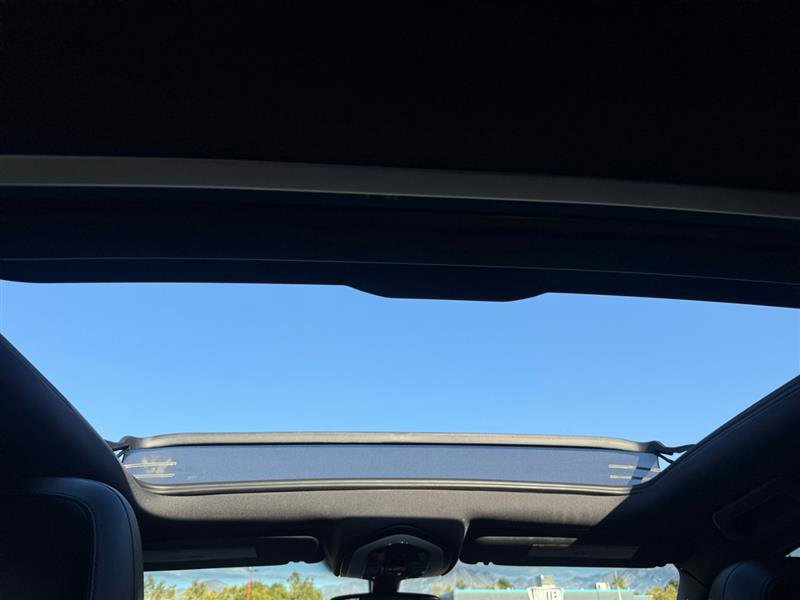 Used 2016 Porsche Cayenne image 16