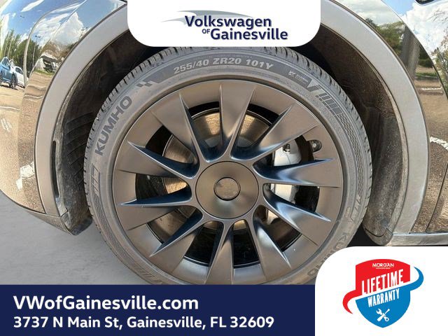 Used 2023 Tesla Model Y Long Range AWD/4WD image 11