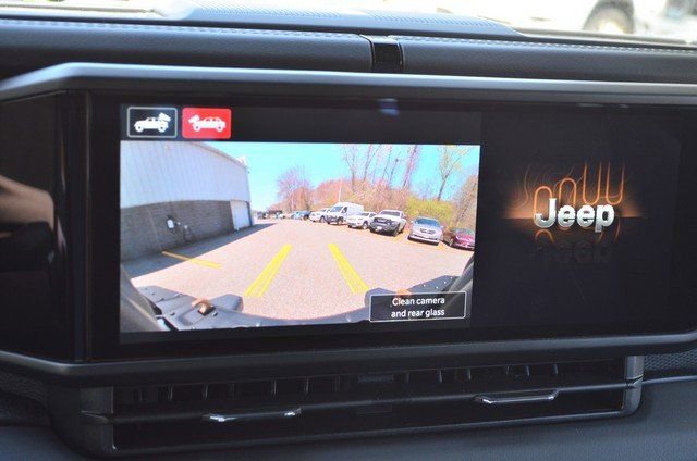 New 2025 Jeep Wrangler Unlimited Rubicon 392 image 34