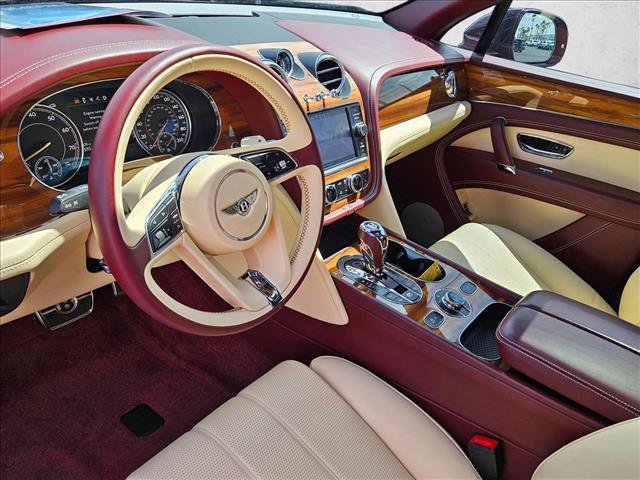 Used 2019 Bentley Bentayga image 10
