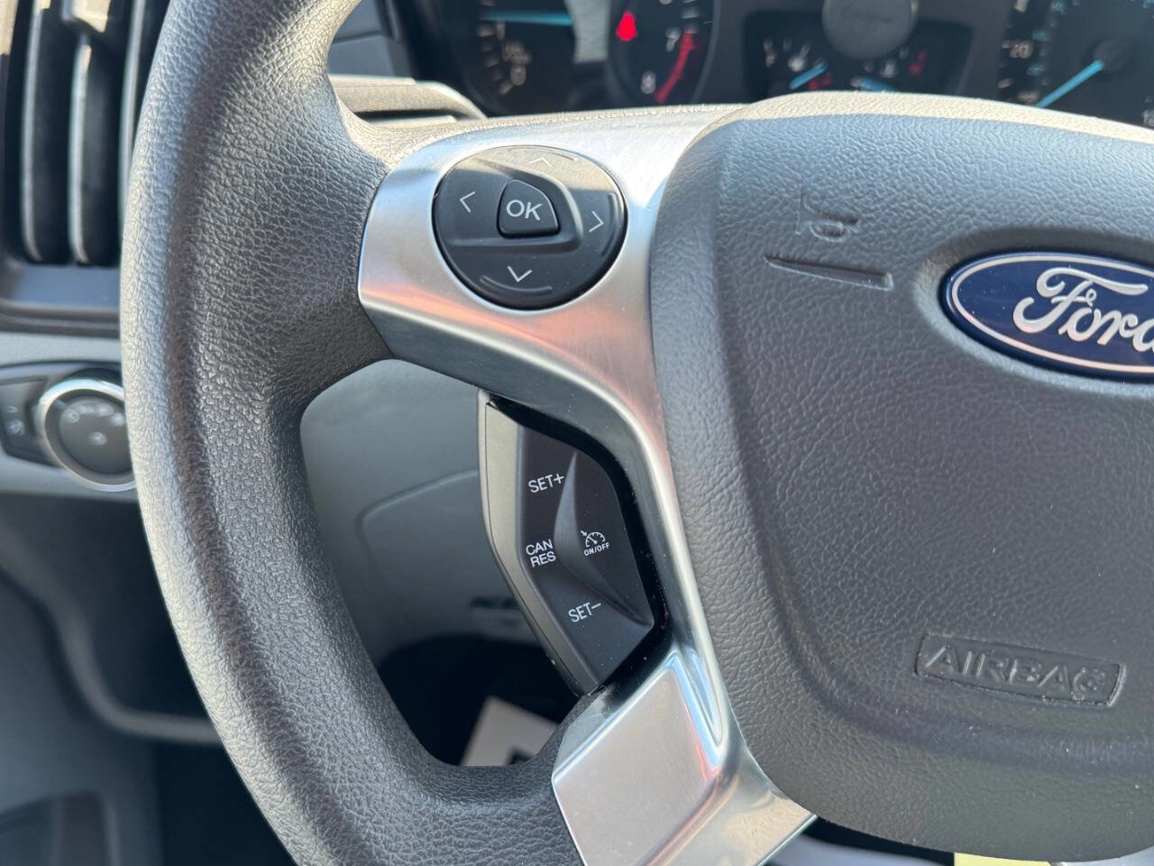 Used 2019 Ford Transit 350 XLT image 22