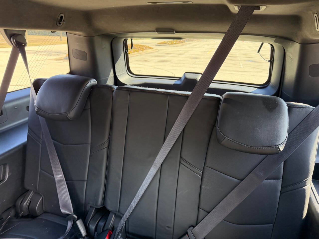 Used 2017 Cadillac Escalade ESV Platinum image 16