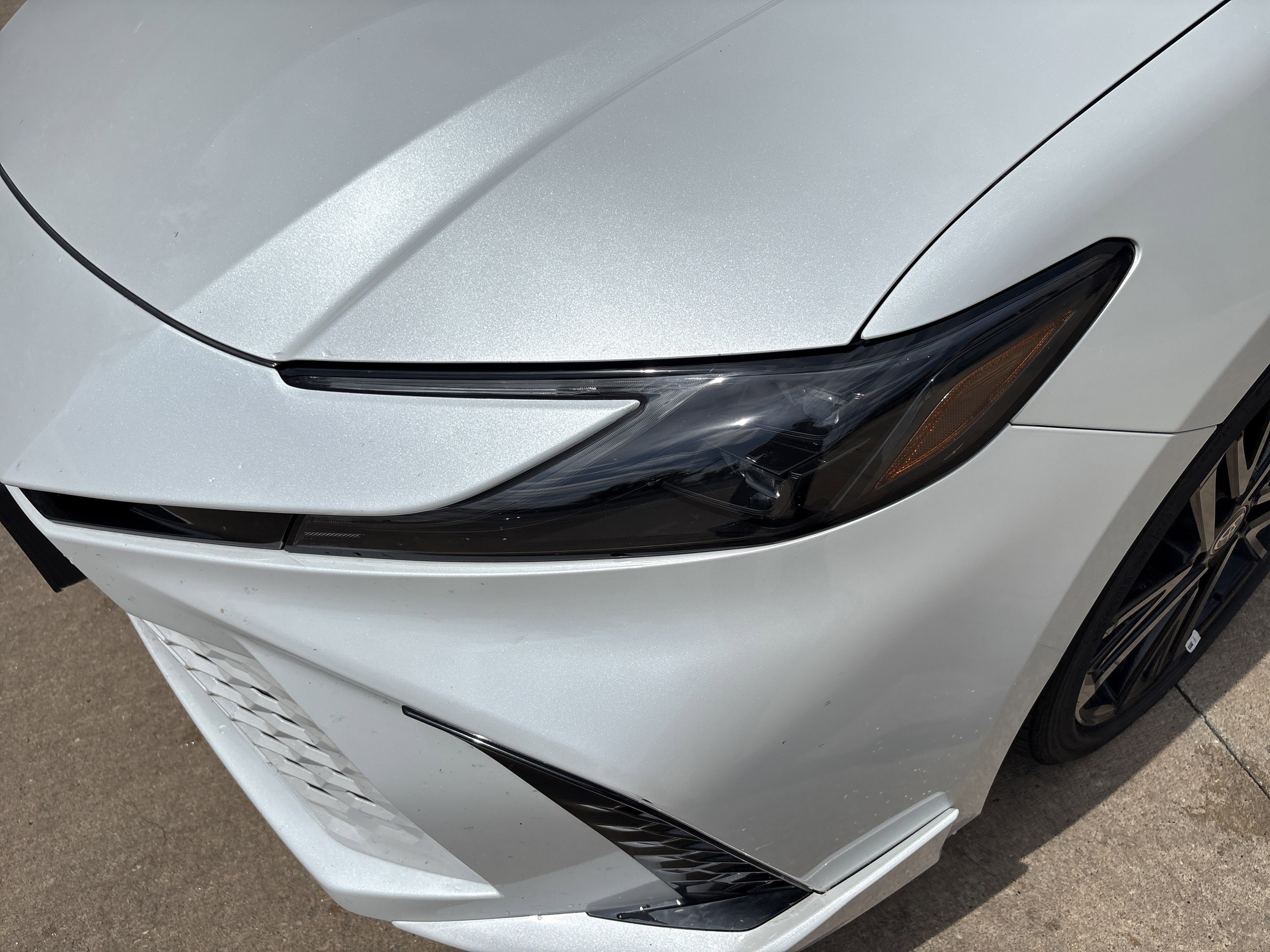 Used 2025 Toyota Camry XSE FWD image 6