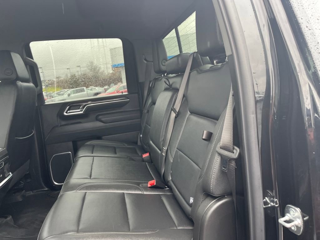 Used 2025 Chevrolet Silverado 2500 LTZ w/ LTZ Plus Package image 22