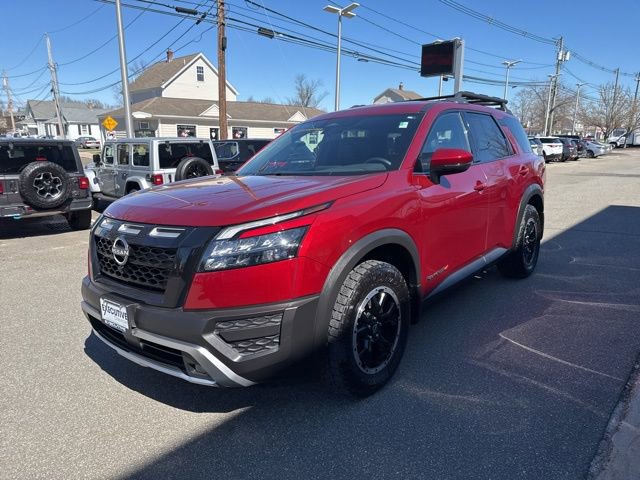 Used 2024 Nissan Pathfinder Rock Creek AWD/4WD image 2