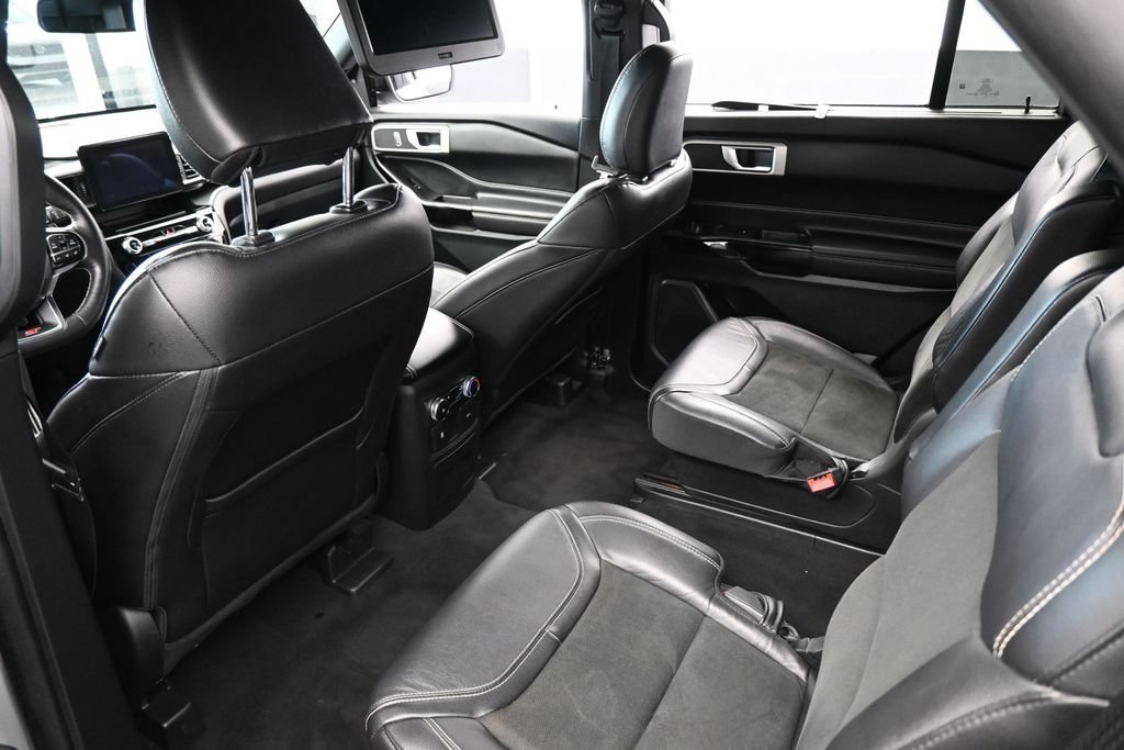 Used 2023 Ford Explorer ST AWD/4WD image 38