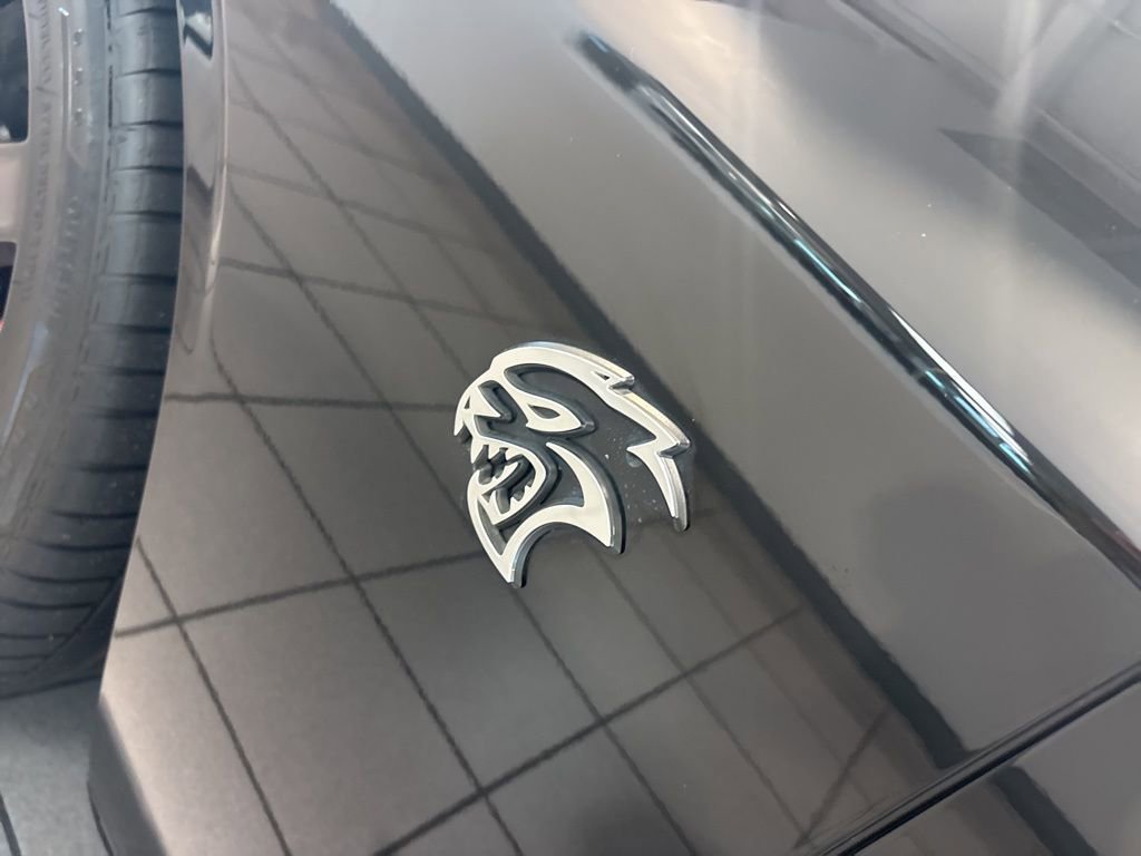 Used 2020 Dodge Challenger SRT Hellcat image 9