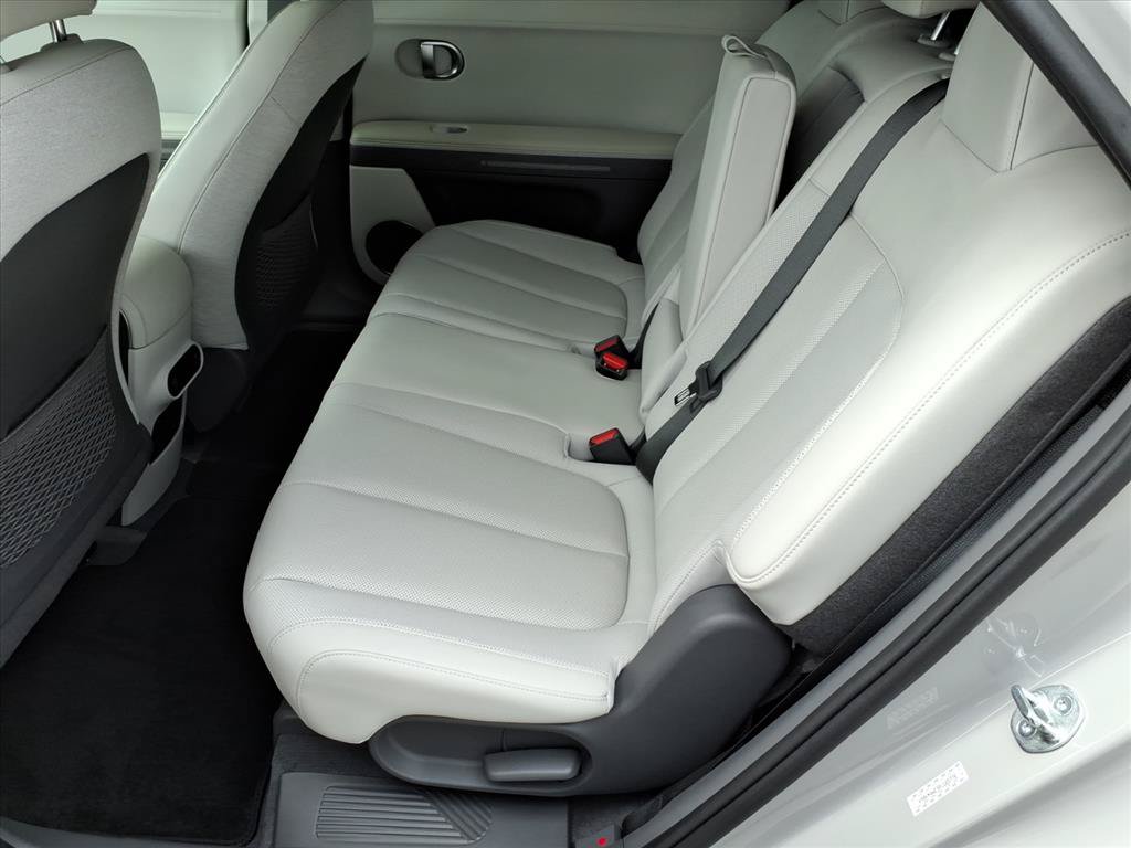 Used 2023 Hyundai Ioniq 5 SEL RWD image 12