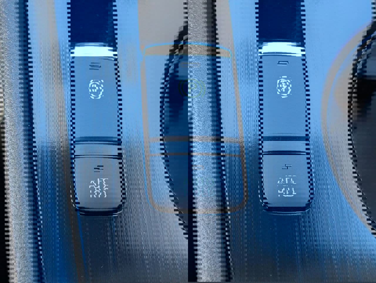 Certified 2024 Nissan Rogue SV image 21